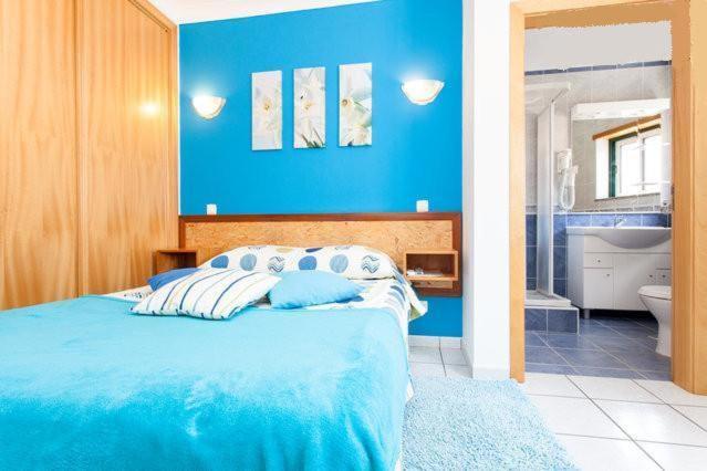 LC's Guesthouse room 6